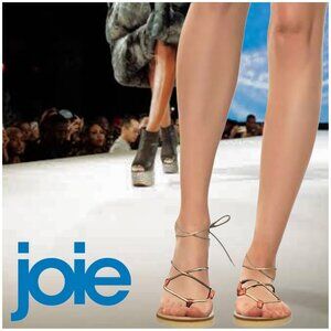 Joie A La Plage tie up sandals